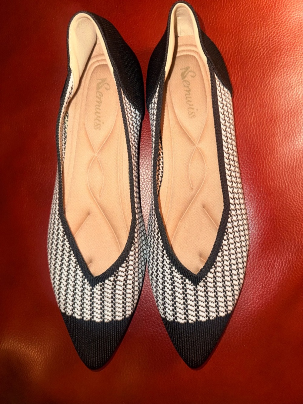 Semwiss Comfortable White & Black Pointy Toe Flats.
